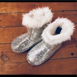 Sparkle Slippers 🌙